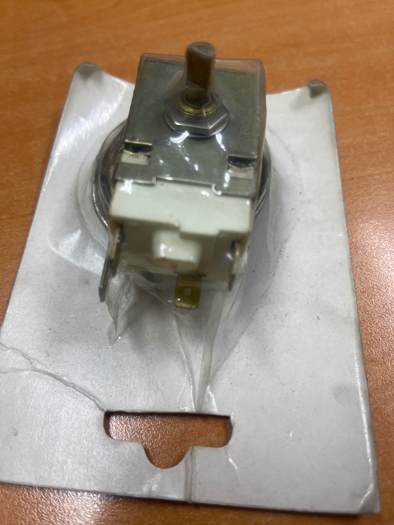 THERMOSTAT CONGEALTEUR ELECTROLUX / ZANUSSI