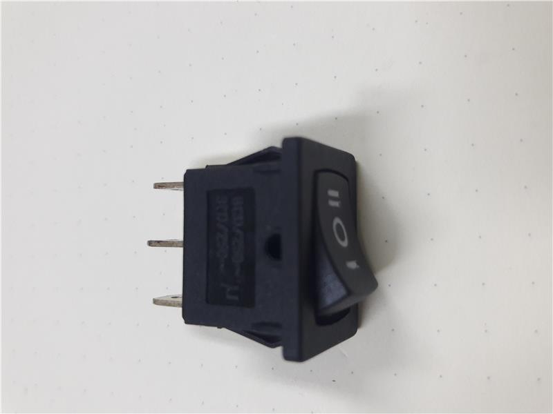 INTERRUPTEUR NOIR - 3 POS / 3 CONTACTS - 13X20 MM - POSITION I-0-II