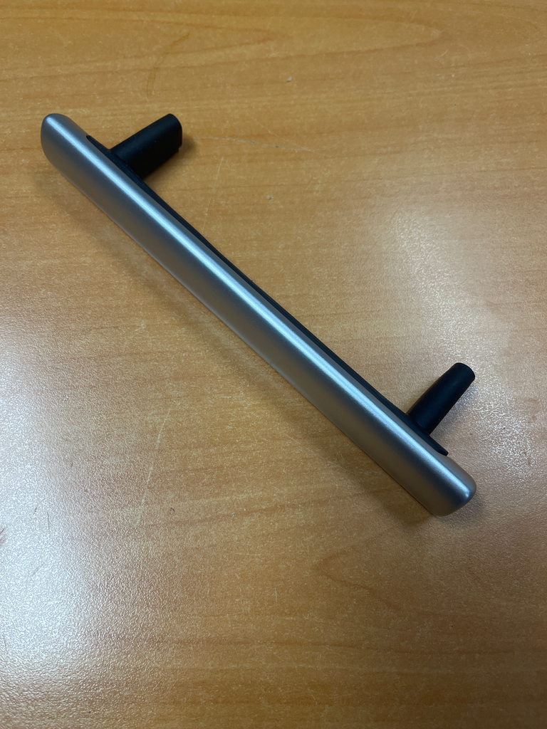 POIGNEE INOX PORTE M.O. WHIRLPOOL MT66 / MT68 - 481249878282 - Jusqu'à fin de stock