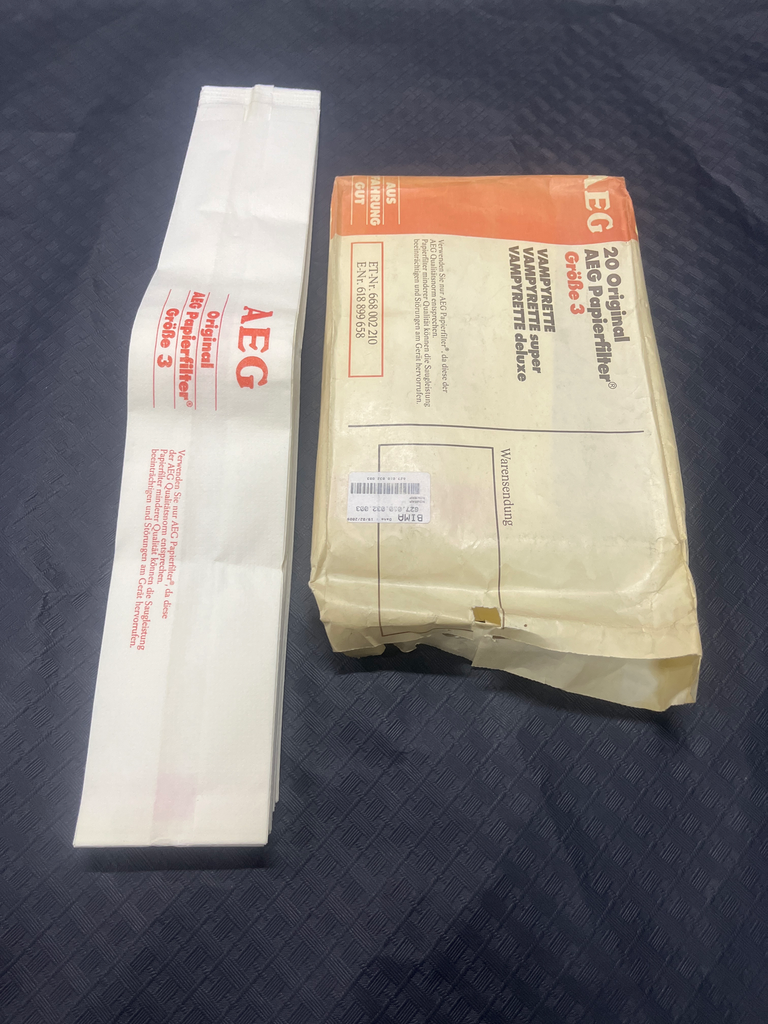 SACS ASPIRATEUR AEG GROBE3 - VAMPYRETTE - 668901260 / 668002210 - Jusqu'à fin de stock