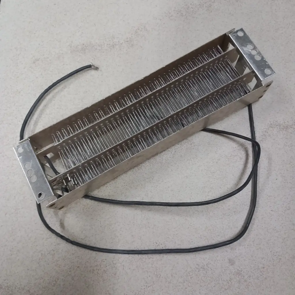 RESISTANCE(2) DE SL CREDA  / HOT POINT- 290700542 - 170237 -18.5 CM-16.5CM - 1800W