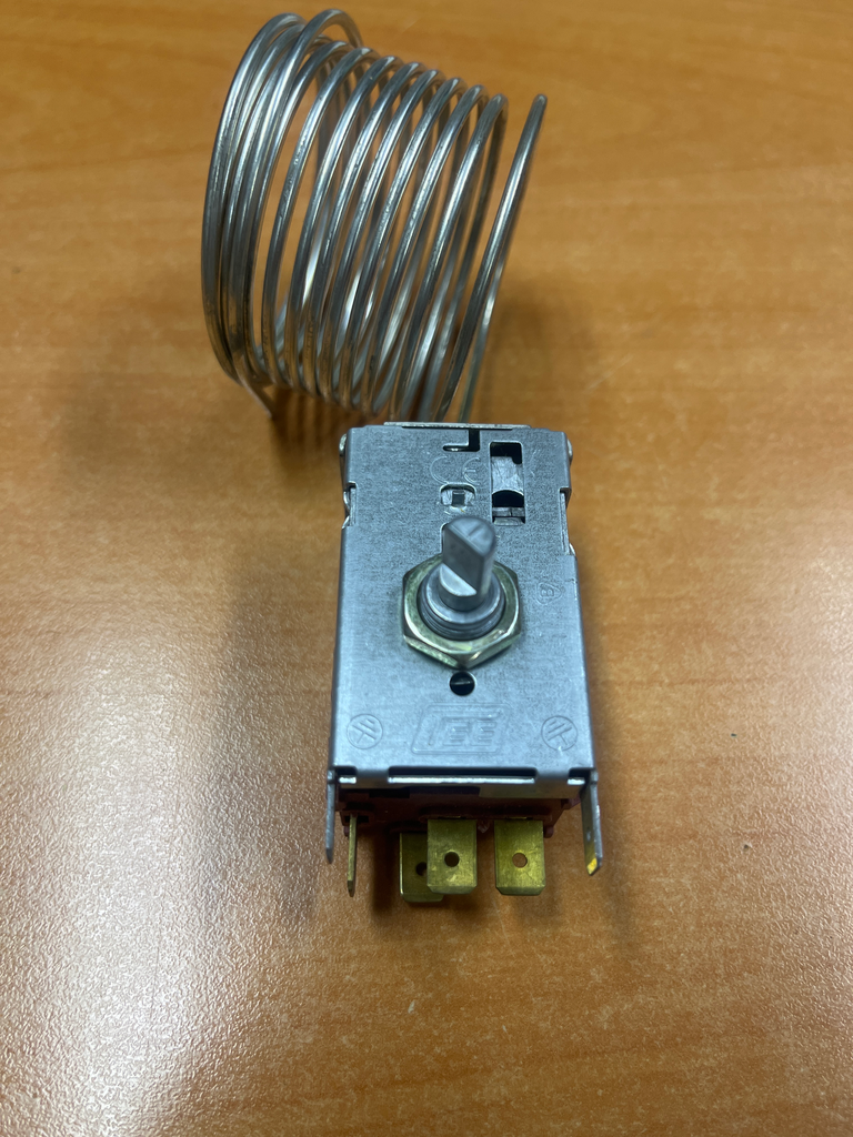 Thermostat congélateur  Beko  5124504111 / 9002752200  = DANFOSS 6 - Jusqu'à fin stock