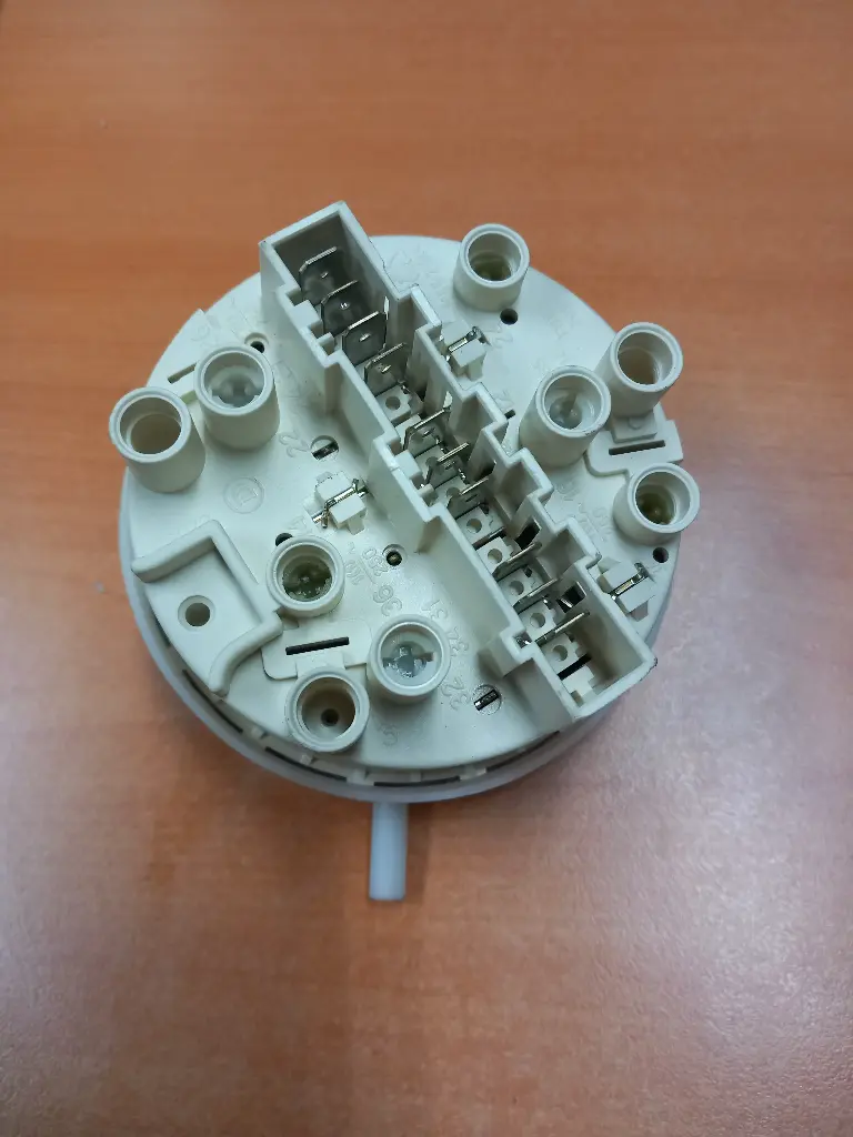 PRESSOSTAT ML EL 1245335201 - Jusqu'à fin de stock-115/99