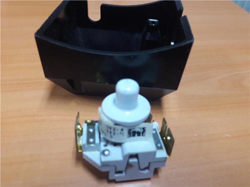 RELAIS FRIGO ARISTON 003172 - DV1 - Jusqu'à fin de stock