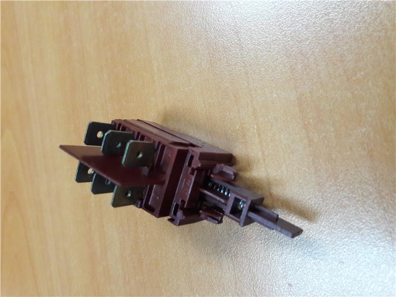 INTERRUPTEUR CLAVIER ML ELECTROLUX  6 C.  AXE COURT  4210013115002 - Jusqu'à fin de stock