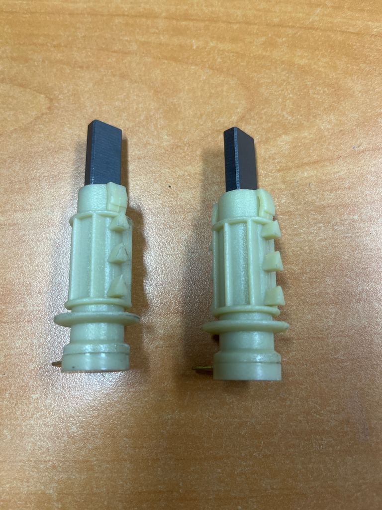 KIT BALAIS / CHARBON MOTEUR ML ARISTON - Jusqu'à fin de stock