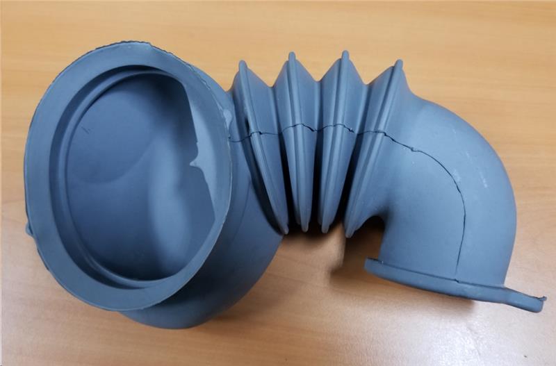 MANCHON CUVE POMPE  M.L MIELE 1221580 - 01221580 - Jusqu'à fin de stock