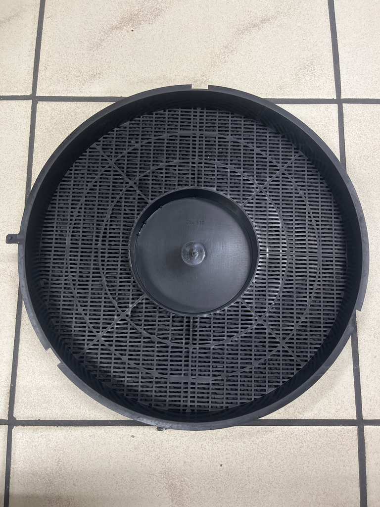 FILTRE CHARBON ACTIF HOTTE AEG 8996600120167 - Jusqu'à fin de stock