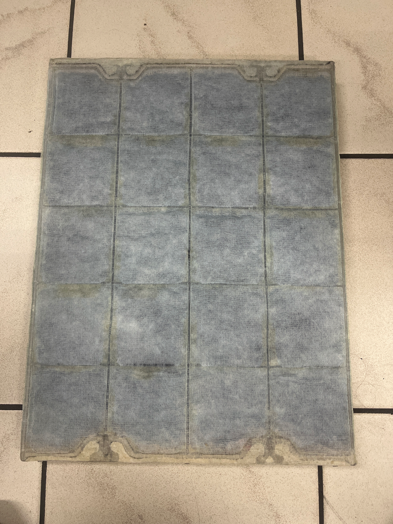 FILTRE CHARBON ACTIF BOSCH/NEFF 00452138 - 34X44 CM - Jusqu'à fin de stock