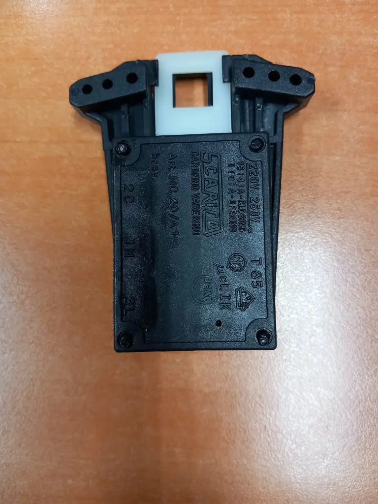 Electroserrure Ariston-Indésit