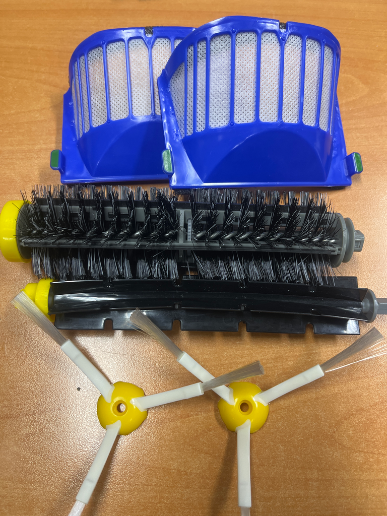 Kit filtres - brosses rouleaux - brosses pinceaux adaptable aspirateur I Robot série 600