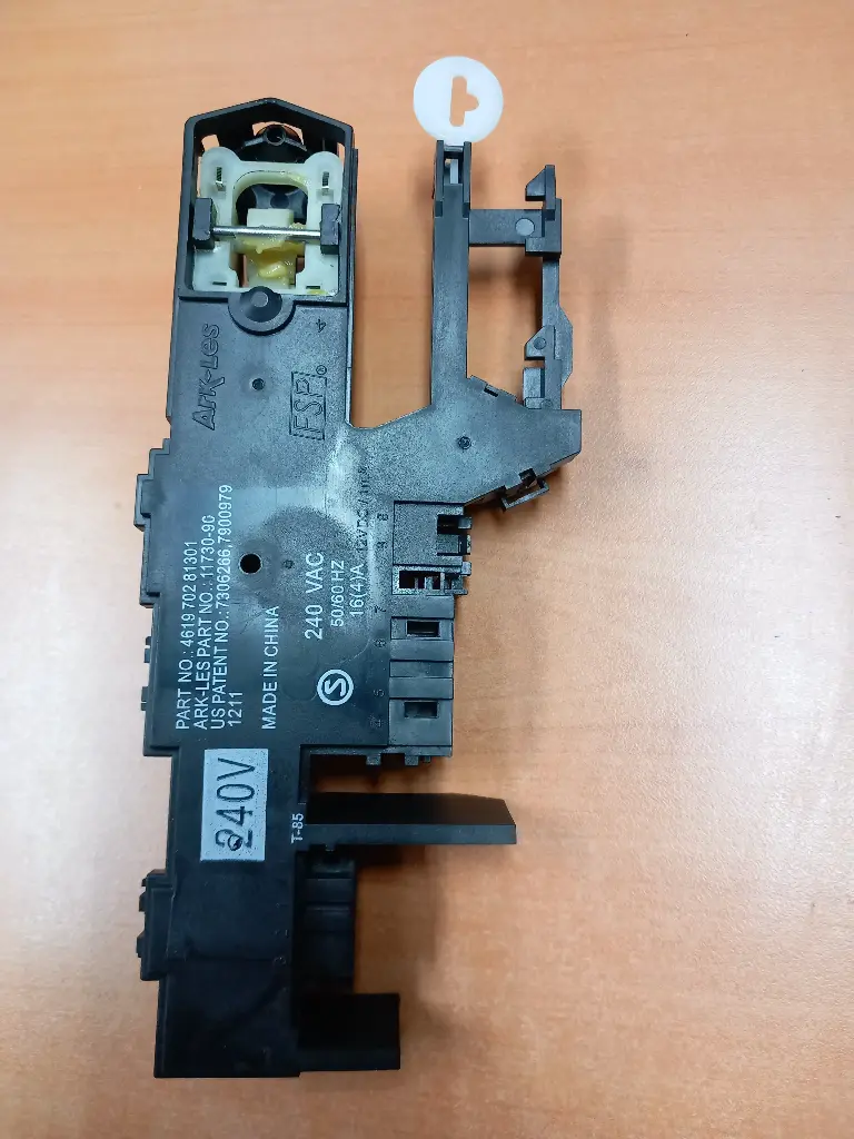 ELECTROSERRURE ML WHIRLPOOL 480111101583-plus livrable-jusqu'à fin de stock