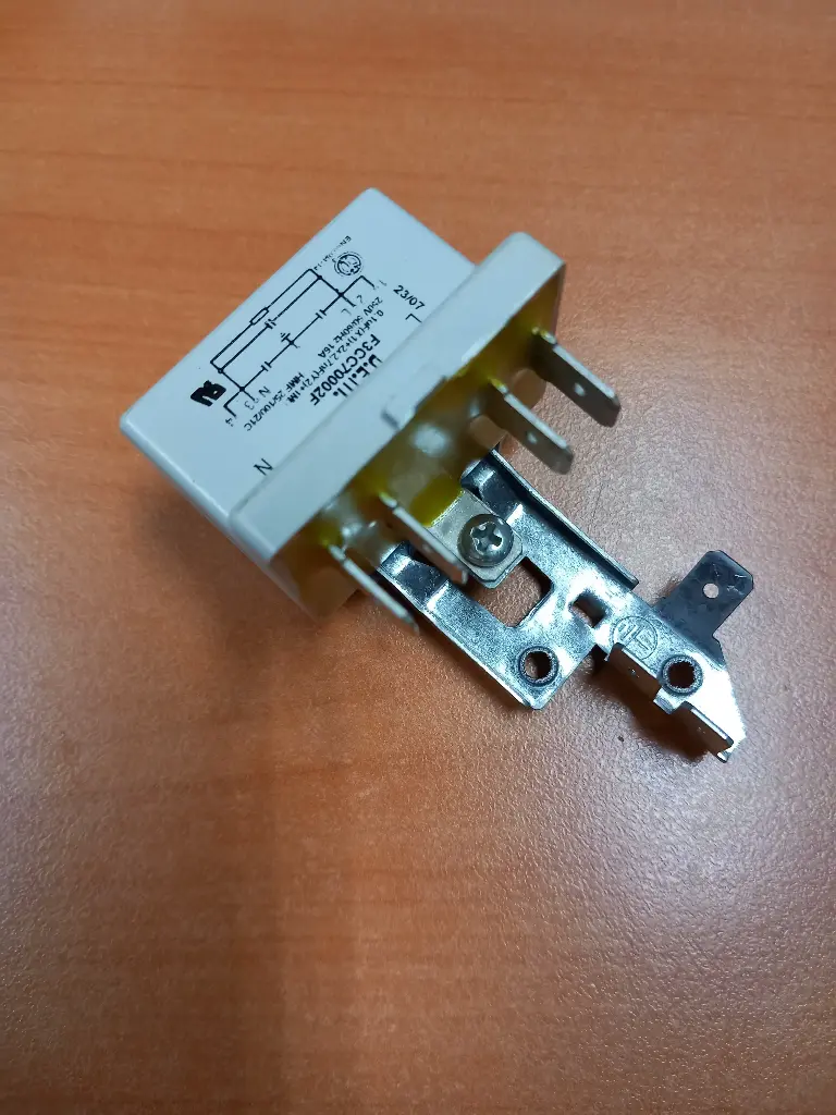 Condensateur déparasitage LV SMEG 813410489