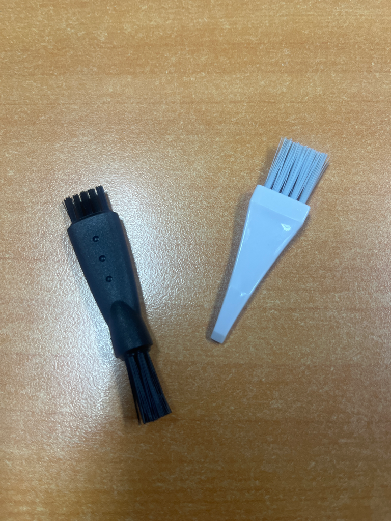 BROSSE NETTOYAGE RASOIR 