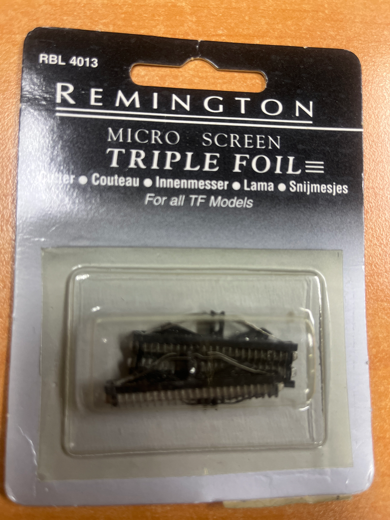 COUTEAU TRIPLE RASOIR REMINGTON 4013 - Jusqu'à fin de stock