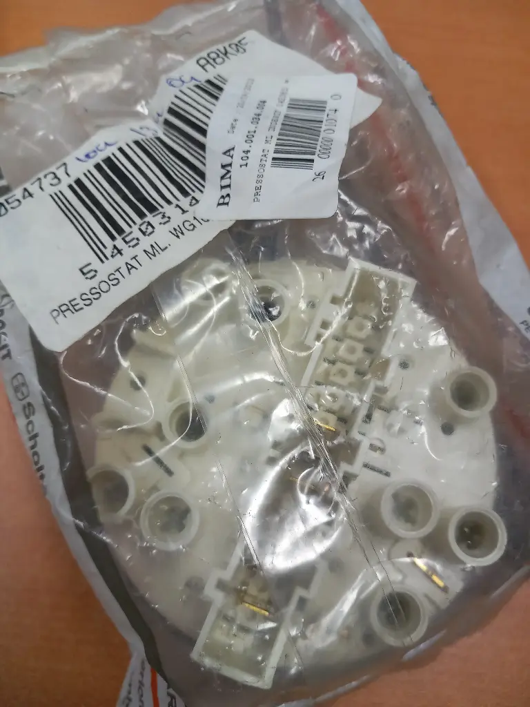 PRESSOSTAT ML ARISTON  054737