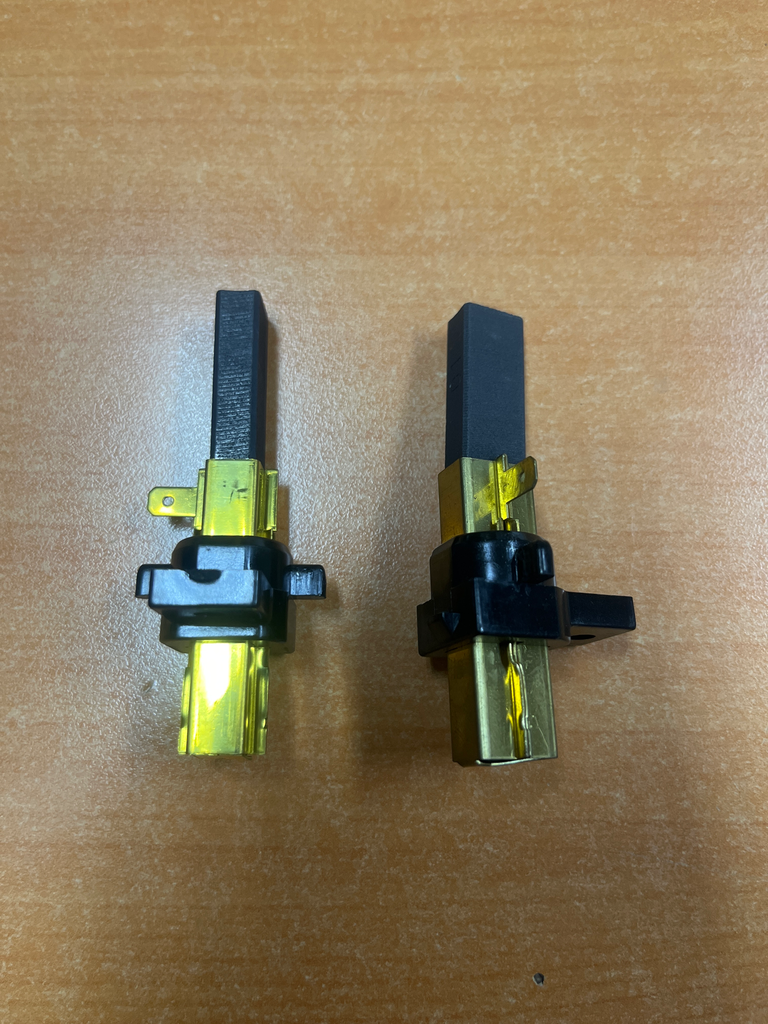 KIT BALAIS MOTEUR ASPIRATEUR PANASONIC AMC826C99010 / AMC8GE310110 / AMC8GE31011 - Jusqu'à fin de stock