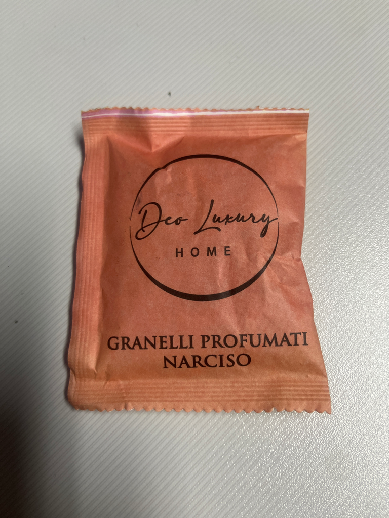 PARFUM D'INTERIEUR - SACHET DE GRANULES PARFUMEES NARCISSE (35G) 