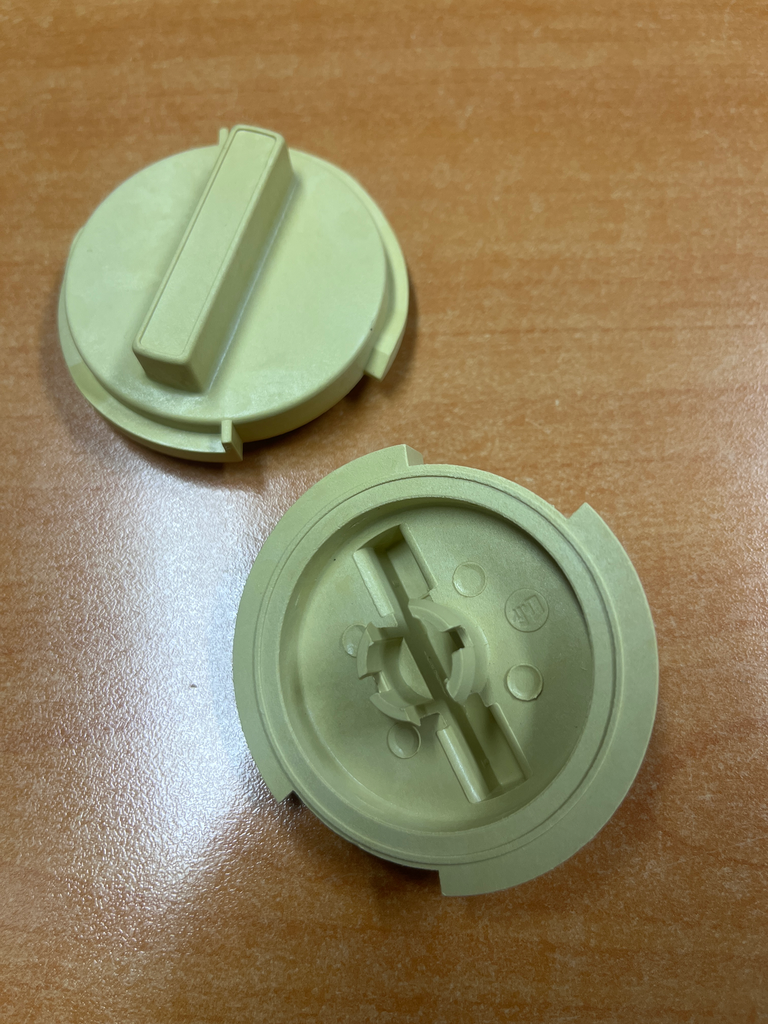 BOUCHON DU FILTRE POMPE DE VIDANGE ML AEG - 8996454250532 - Jusqu'à fin de stock 