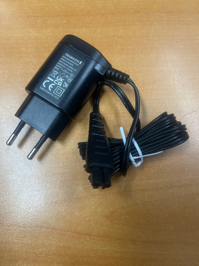 ADAPTATEUR SECTEUR (EU) RASOIR REMINGTON XR1330 / XR1350 / XR1370 - 723752 / 44153530100