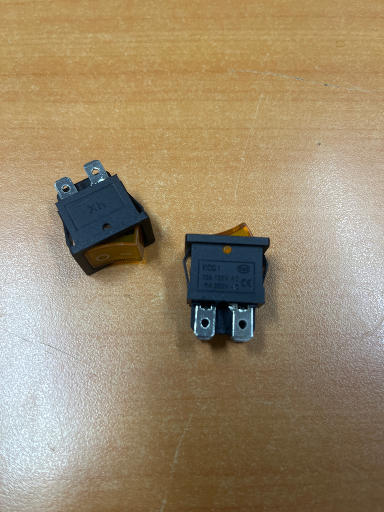 INTERRUPTEUR BIPOLAIRE LUMINEUX JAUNE - 4 C. -  PETIT ÉLECTROMÉNAGER - 13X20 MM