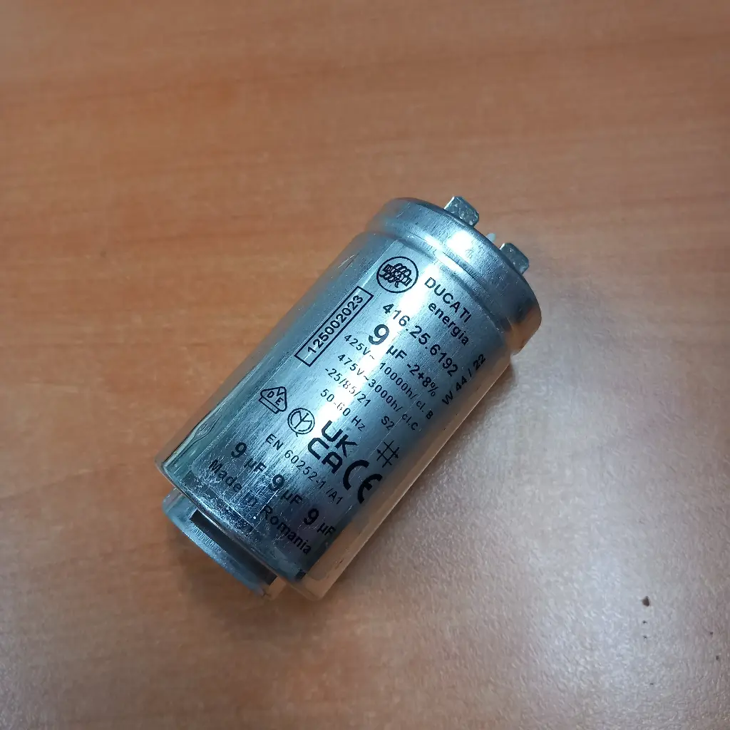 Condensateur sèche-linge Electrolux 10 µ -