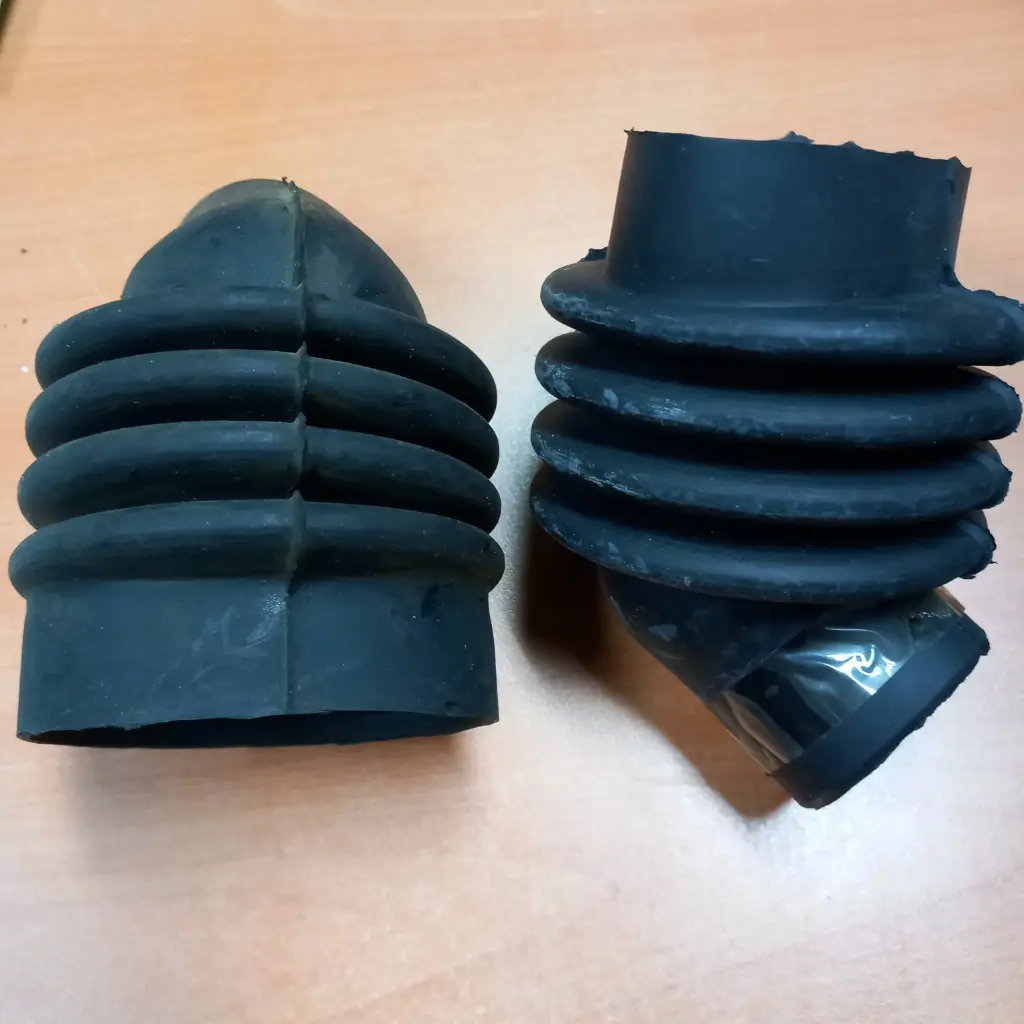 MANCHON BAC A PRODUIT - CUVE ML MIELE DIAM 4CM - PARTIE OVALE 6.5CM