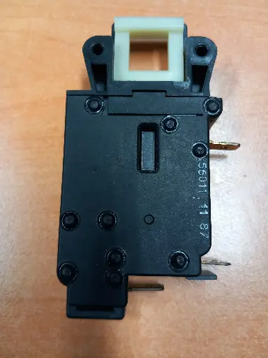 [117.001.033.023] ELECTROSERRURE BOSCH-BALAY 117.151.23-56011