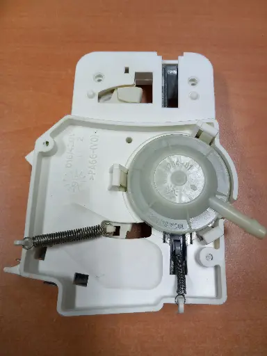 [117.001.114.002] ELECTROSERRURE HOT POINT 1601698