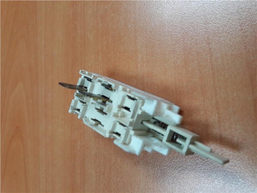 [119.001.009.016] INTERRUPTEUR ML ELECTROLUX AXE COURT E2 C. -  4210021905006 - Jusuq'à fin de stock