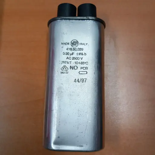[125.009.000.031] CONDENSATEUR M.O.  0.9µ  2500V(-10+85c)