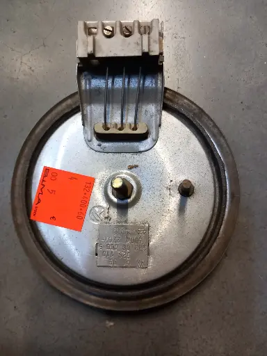 [132.004.000.060] PLAQUE CUISSON PALP. ARISTON 005374 220V-600W