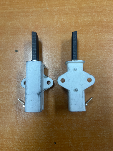 [129.001.009.001] KIT CHARBON / BALAIS  12,5X30X5 MOTEUR ZEM/SOLE ML ELECTROLUX  50681742008- Jusqu'à fin de stock