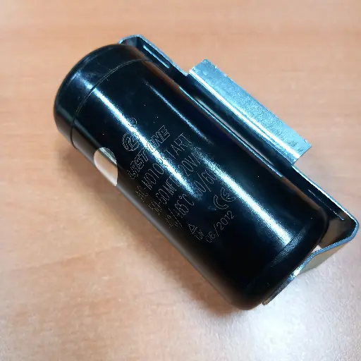[125.000.000.021] CONDENSATEUR  50-60µ - 220VAC
