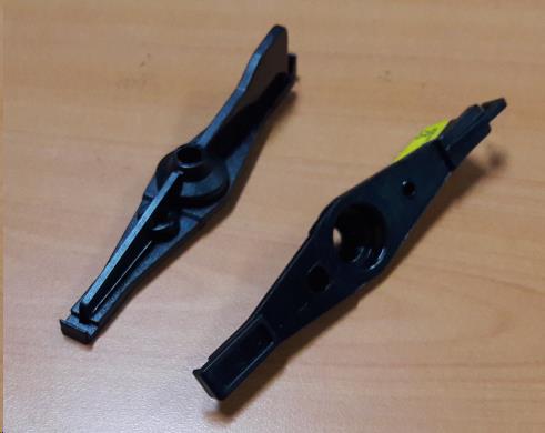 [332.025.069.003] LEVIER DE  FILTRE NOIR/ BLANC PERCO  KRUPS 264 - MS-1044545 - Jusqu'à fin de stock