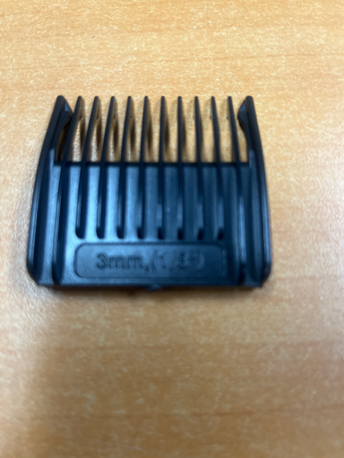 [333.029.088.004] GUIDE DE COUPE 3MM TONDEUSE CALOR / ROWENTA TN1350 - CS-00095503 Pour Evasion, Logic 2, ...