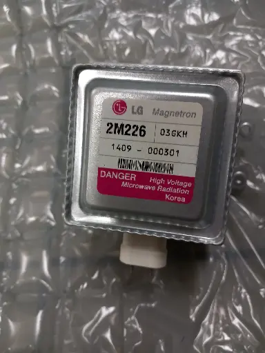 [139.009.005.001] Magnétron micro-onde WHIRLPOOL 48012010161206-482000020516-BRANDT AS0017655-2M226