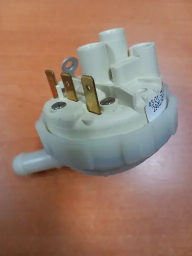 [104.002.005.004] PRESSOSTAT LV WHIRLPOOL 481227128035-43-01 48133-2900/2400