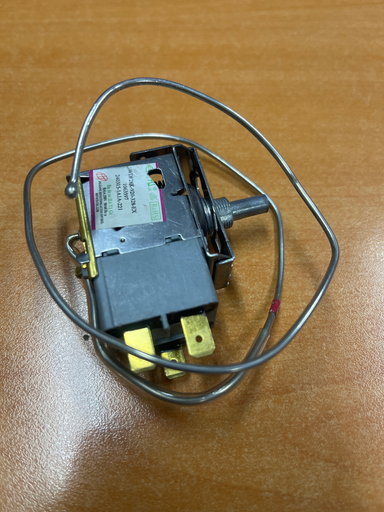 [111.003.000.003] THERMOSTAT FRIGO WDFE28K-920-328 - HISENSE/GORENJE HK1063597 / CLIMADIFF CB246-CB268- RFDP215/216 - 1063597 / BRANDT 46X4200 / AMICA 1019855