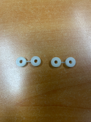 [331.002.005.008] PIECE FIXATION GARNITURE PORTE LV WHIRLPOOL 481240449876